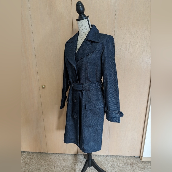 EUC GAP Women's Denim Trench Coat - size Small - Picture 1 of 10